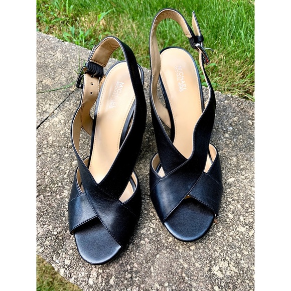 Michael Kors heels, size 8 - Picture 3 of 7